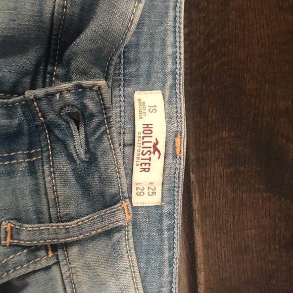 Jeans - Picture 3 of 3